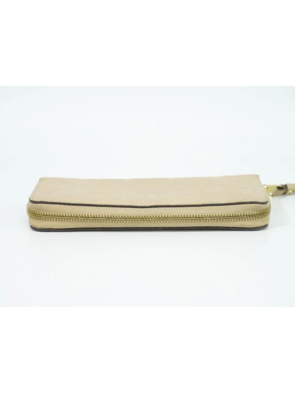 Louis Vuitton LV Zippy Wallet Monogram Empreinte Leather les Beiges